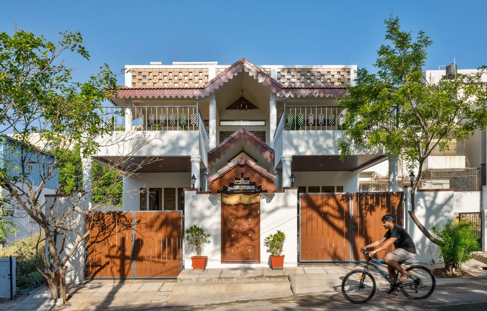 Brick-and-earth home around a traditional courtyard, The Courtyard House, Bengaluru